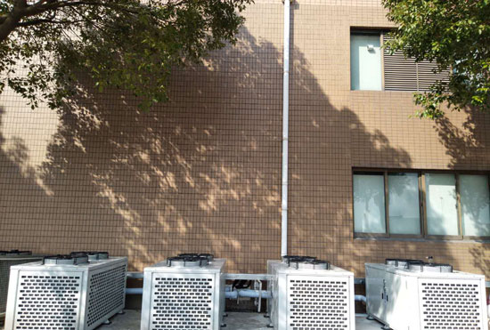 上海統(tǒng)一建造544m3飲料食品原材料冷凍冷藏庫(kù)新工程案例 上海統(tǒng)一建造544m3飲料食品原材料冷凍冷藏庫(kù)新工程案例